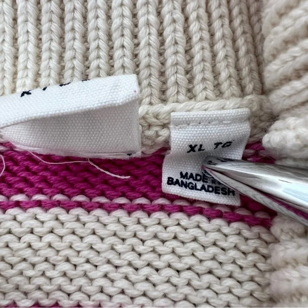GAP Pink and Cream Striped Turtleneck Sweater knit stripes candy color pink